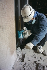 Der Makita Bohrhammer ist flexibel einsetzbar und hat genügend Kraft für kleinere bis mittlere Stemmarbeiten.* Makita HR 2470 SDS-Plus-Bohrhammer - 2